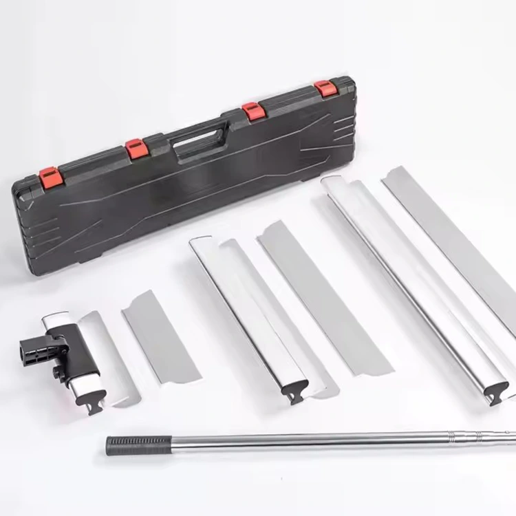 Quali materiali di alta qualità vengono utilizzati negli strumenti per cazzuole?